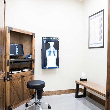 Premier-Chiro-office-8